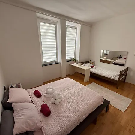 Mery Old Town Free Parking Saraievo